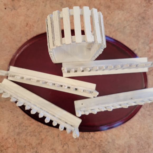 Lemax Village Wooden Fence & Arbor ~ Crafts ~ Dioramas ~ Assemblage~ FINAL PRICE - Picture 7 of 11